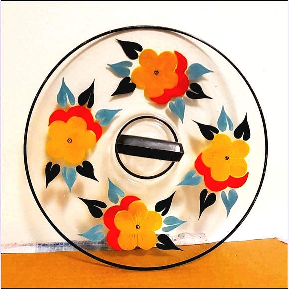 Vintage 40s/50s Hand Painted Hors d'oeuvre/Cake/Tidbit Plate - Picture 2 of 9